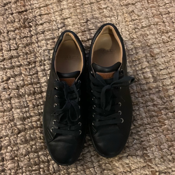 bally leather sneakers